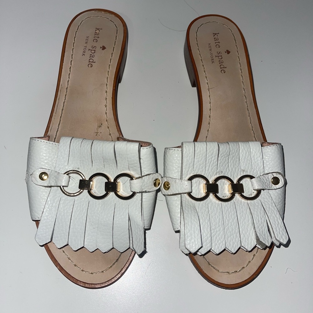 Kate Spade ♠️ white sandals. Size 7.5